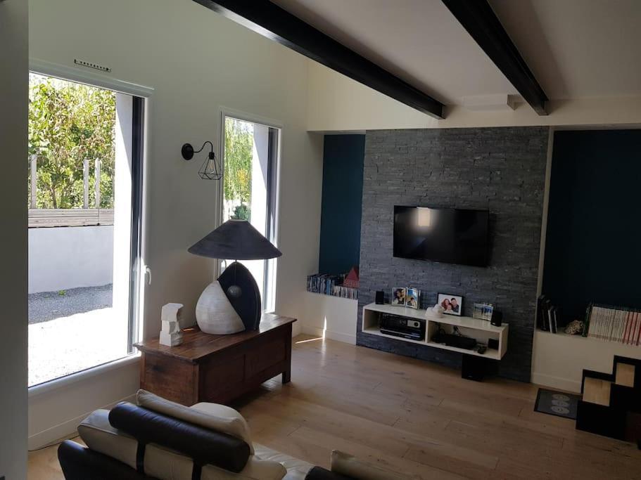 9 Pers 160 M² +Jardin- 10Mn Nantes -30Mn Mer Bouguenais Esterno foto