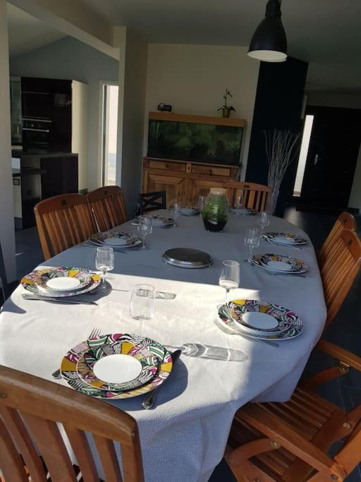 9 Pers 160 M² +Jardin- 10Mn Nantes -30Mn Mer Bouguenais Esterno foto