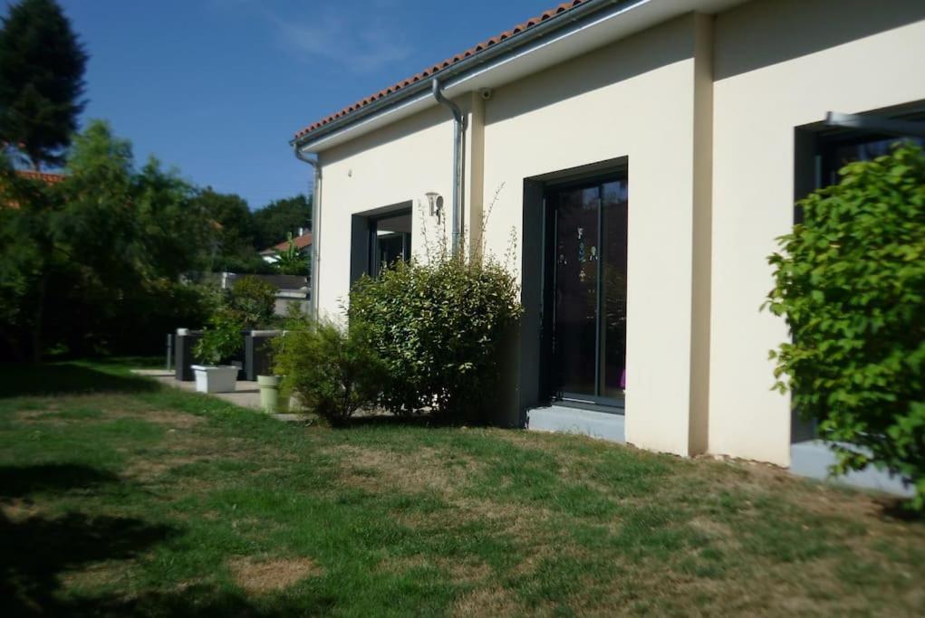 9 Pers 160 M² +Jardin- 10Mn Nantes -30Mn Mer Bouguenais Esterno foto
