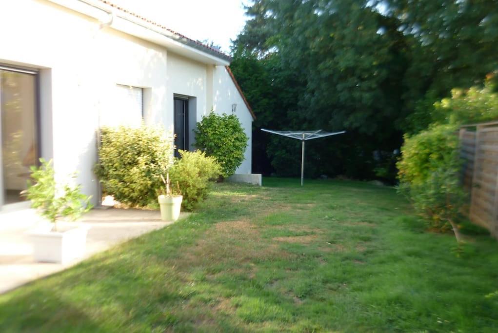 9 Pers 160 M² +Jardin- 10Mn Nantes -30Mn Mer Bouguenais Esterno foto